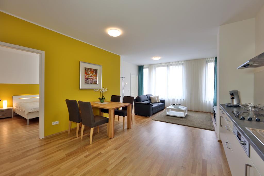 Business Suiten München Zimmer foto